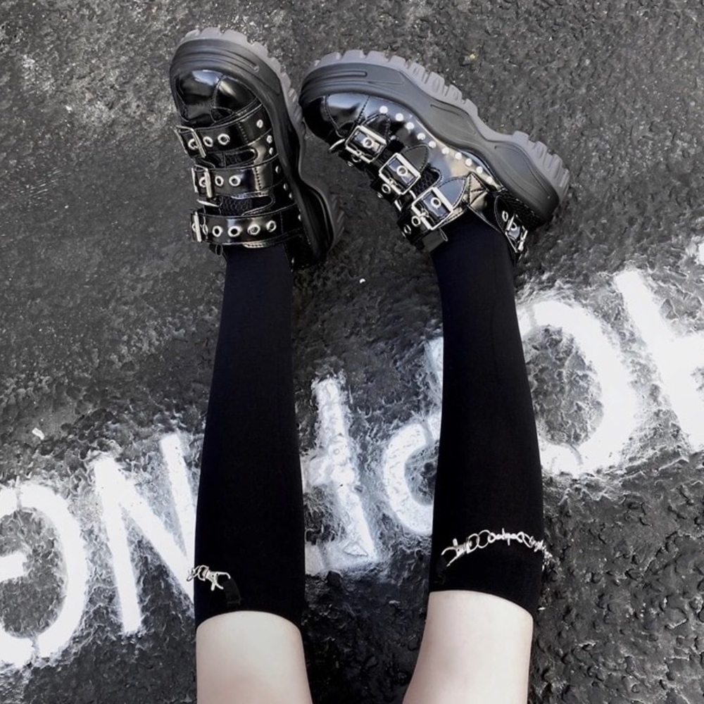 NWT Barbed Wire Knee Highs
